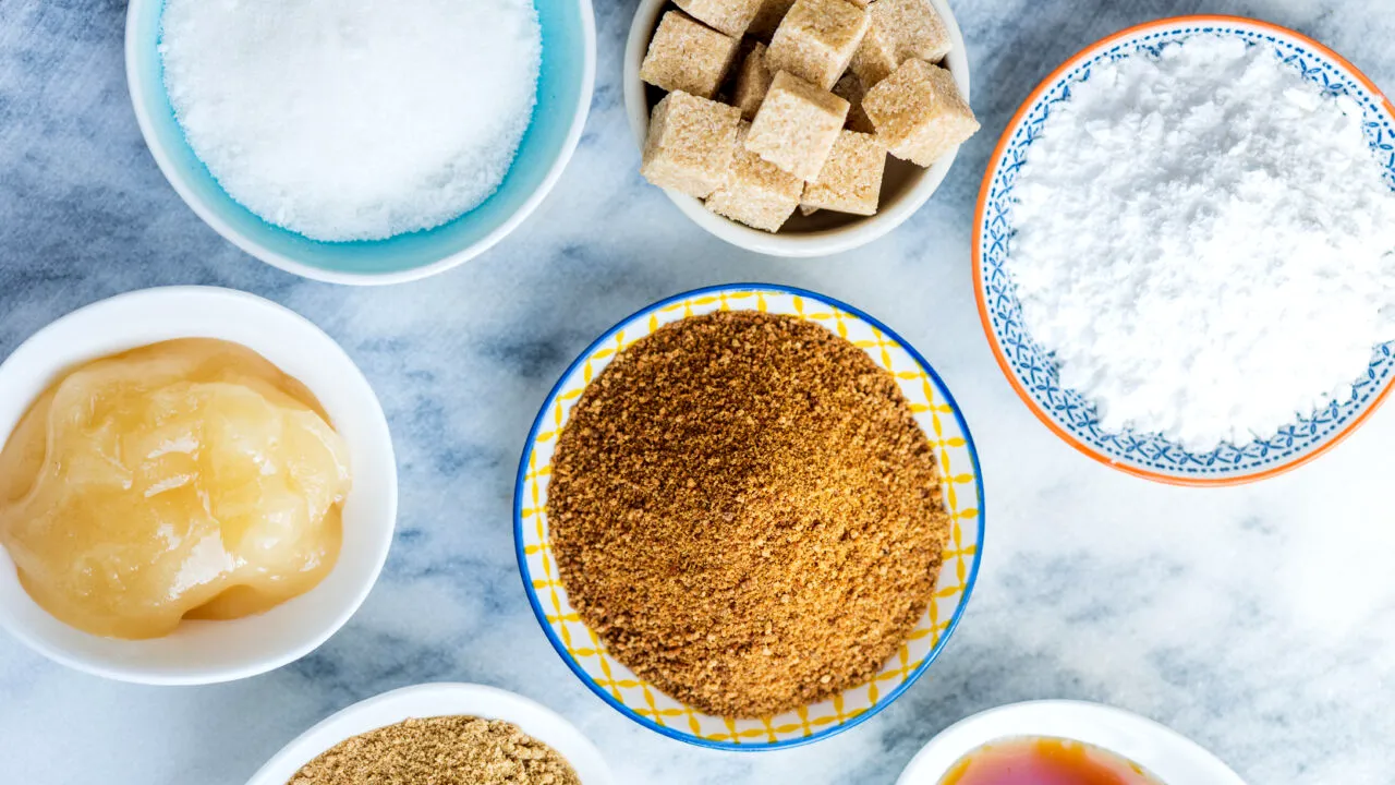 Îndulcitorul „natural” care are efecte adverse GRAVE, ca accidente vasculare sau atac de cord. Mult timp a fost considerat sănătos și este des folosit