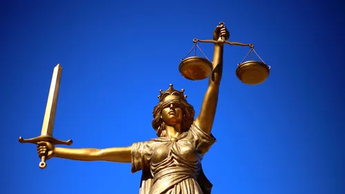 REACȚIE. AMR, UNJR și AJADO condamnă public sancționarea ori blamarea judecătorilor și procurorilor care critică întemeiat sistemul judiciar