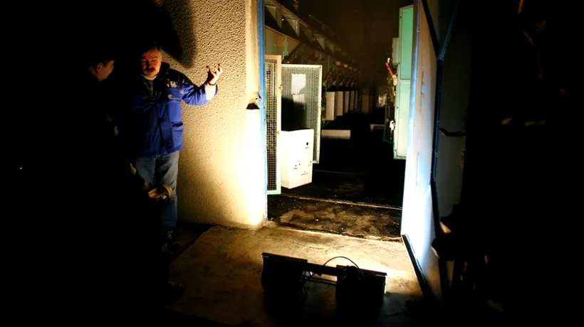 ALEGERI PARLAMENTARE 2012. 90 de localități au rămas fără curent electric, votul continuă la lumânare și generator