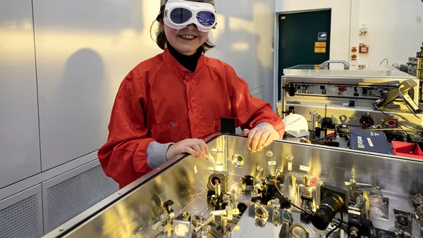 Micul Einstein: Laurent Simons, copilul-geniu care a terminat doctoratul în fizică cuantică la 15 și vrea să învingă îmbătrânirea