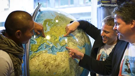 A călătorit în toată lumea, dar cel mai mult i-a plăcut în România: ''Transilvania, munții și Dracula vă vor ului''