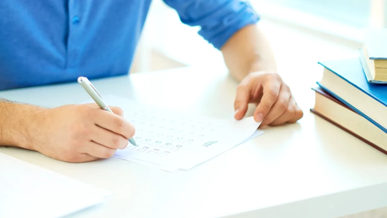 (P) Evaluarea competențelor lingvistice: cum să alegi testarea potrivită pentru obiectivele tale