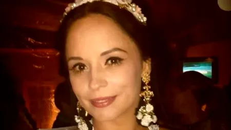 Andreea Marin, în centrul atenției datorită ținutei sale. 