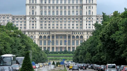 Casa Poporului,  în TOP 10 cele mai frumoase clădiri ale Parlamentului din lume