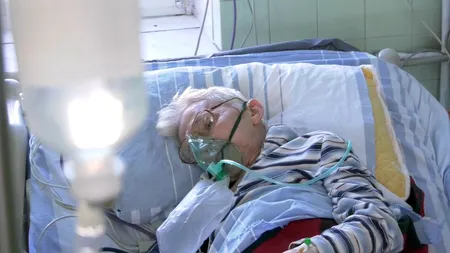 Imagini și mărturii cutremurătoare de pe paturile de Terapie Intensivă, hotarul dintre viață și moarte: „Îi rog din tot sufletul să creadă în virus. Nici apă nu puteam să beau. Se oprea și nu puteam înghiți” (REPORTAJ/VIDEO)