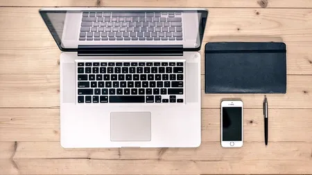 BRAT: Internetul s-a transformat dintr-un canal media într-o utilitate