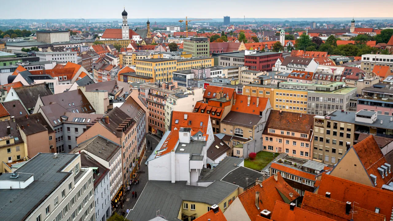 Orașul european în care chiria costă 88 de cenți pe an. Nu oricine poate locui aici