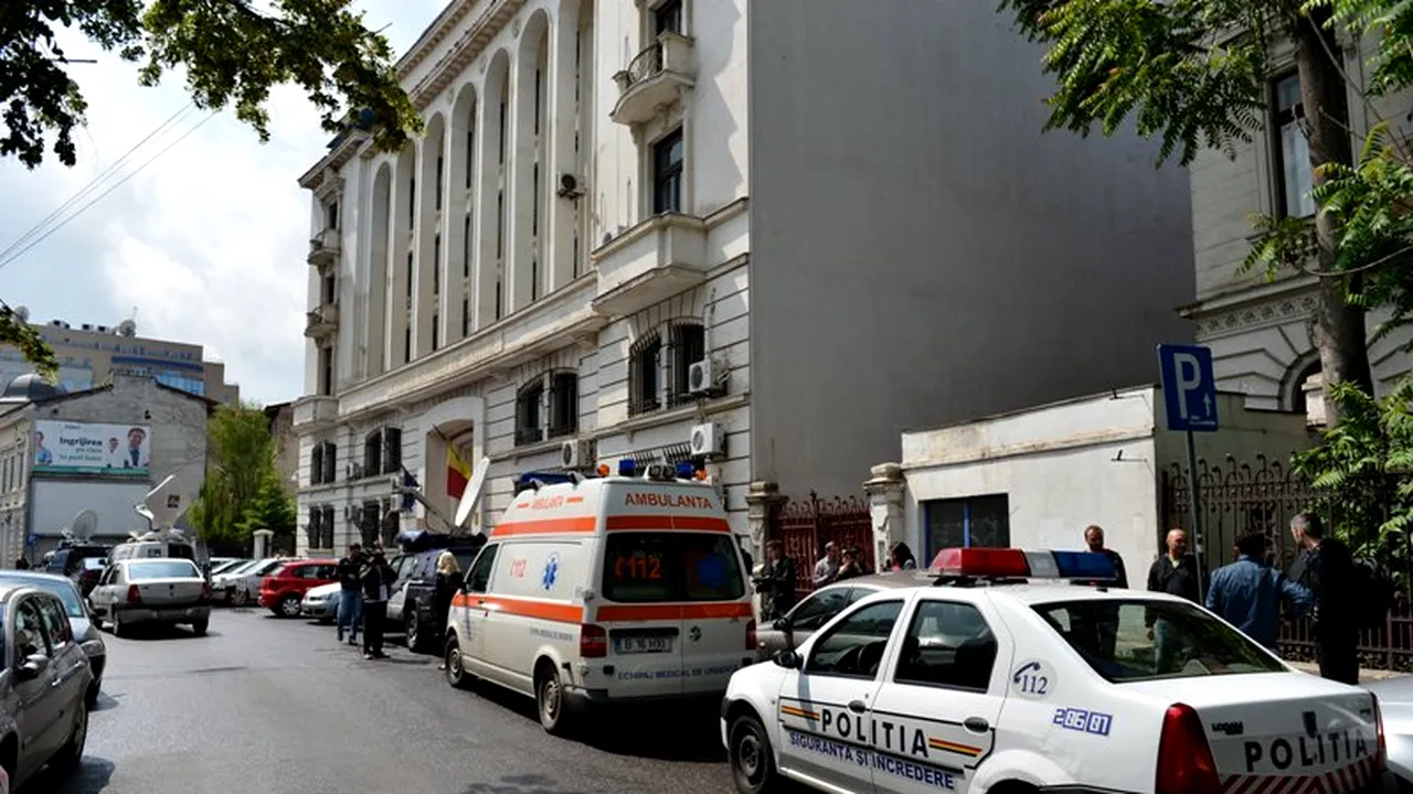 Bătrân de 81 de ani, prins la furat din buzunare