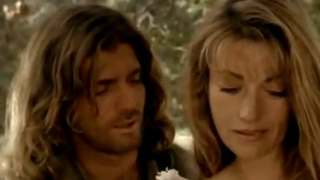 Transformare radicală. Cum arată astăzi Sully din 