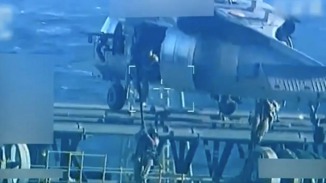 Paza de Coastă a SUA a confiscat al treilea vas care transporta petrol din Venezuela, la câteva ore după ce a interceptat altul sub pavilion panamez