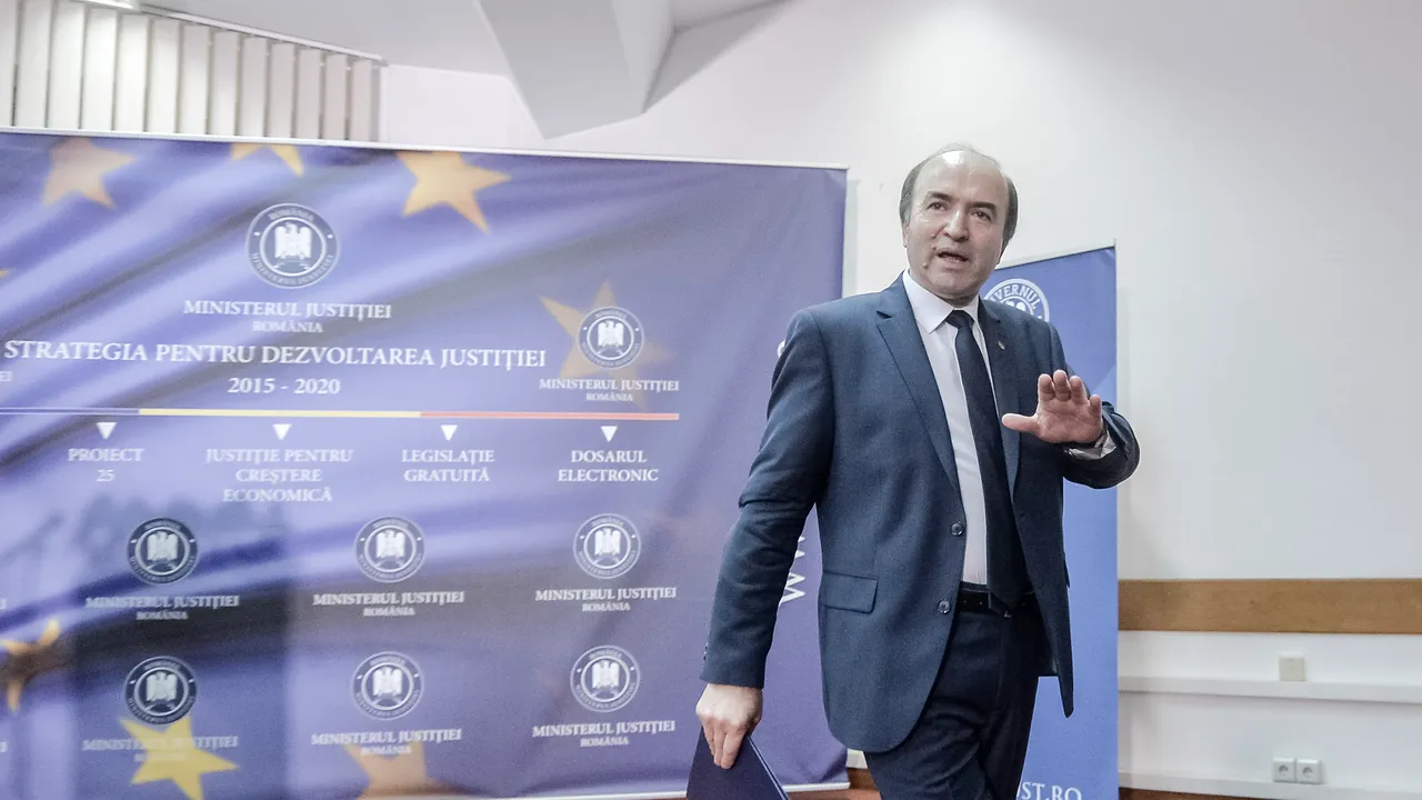 Ministrul Tudorel Toader, despre cele doua variante ale lui Klaus Iohannis, care sunt, de fapt trei