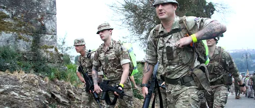 Militarii britanici degradați pentru orientările lor sexuale, victorie în fața sistemului! Decizia care schimbă totul