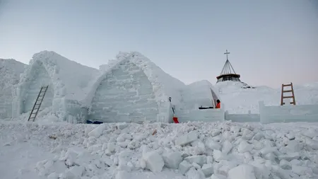 Biserica de Gheață de la Bâlea Lac a fost finalizată și va fi sfințită în 29 ianuarie