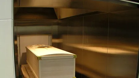 Țara în care cadavrele celor răpuși de coronavirus sunt incinerate în crematorii mobile