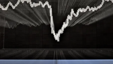 Criza economică din 2008 arată ALTFEL acum: Tăriceanu, Isărescu sau bancherii NU ȘTIAU ce va urma. Cum ne-au salvat multinaționalele