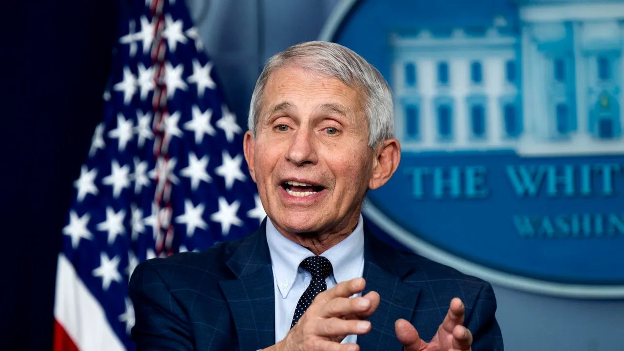 Varianta Omicron continuă să se răspândească rapid în toată lumea. Anthony Fauci: „După doza a treia de vaccin, protecția crește foarte mult”