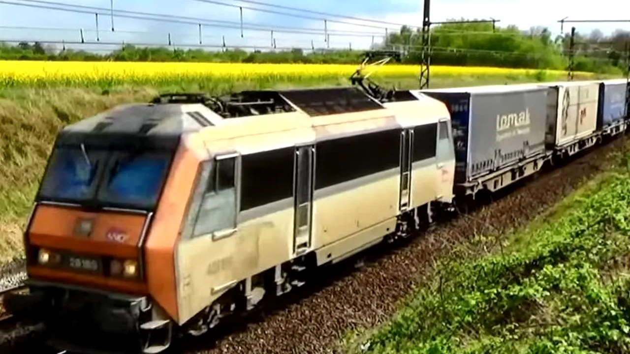 Sindicatele feroviare franceze protestează împotriva reformelor lui Macron. Greva masivă ar putea dura mai multe luni