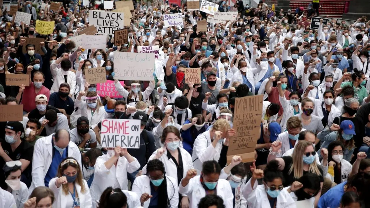 CAZUL GEORGE FLOYD. Noi proteste în Statele Unite. Sute de persoane arestate la New York | VIDEO