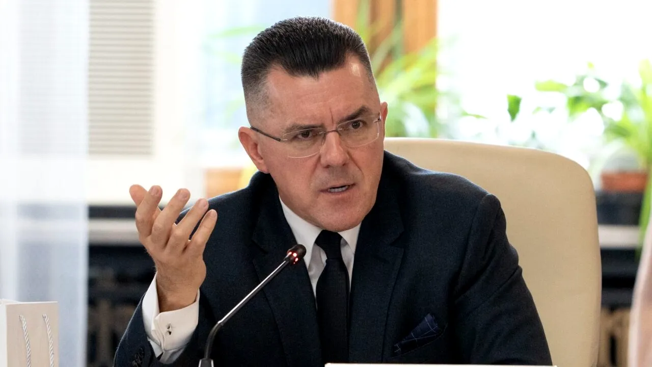 Profesorul Dan Dungaciu (prim-vicepreședinte AUR): „MAE a devenit un ONG de stat!”