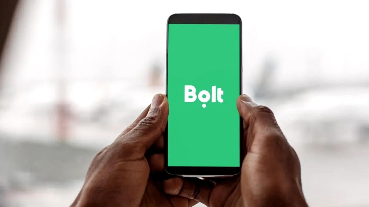 Un șofer BOLT și-a făcut public câștigul. Câți bani a făcut în 7 zile, în care a lucrat 56 de ore 