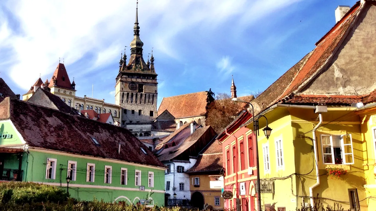 Sighișoara, comoara României. Frumusețea orașului medieval, într-un clip spectaculos
