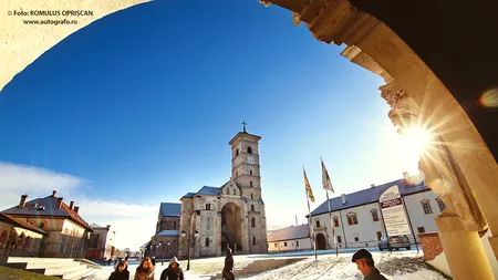 Cine vrea să intre cu mașina în cetatea istorică din Alba Iulia va plăti o taxă