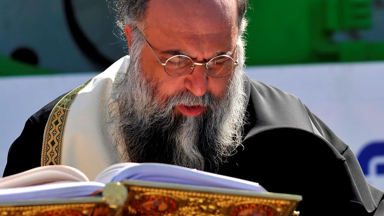 PS Varsanufie Prahoveanul a slujit duminică la Rahova, Gigi Becali nu a fost prezent