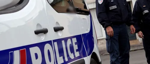 Panică într-un centru comercial din Paris, din cauza unui individ care părea să aibă o armă automată