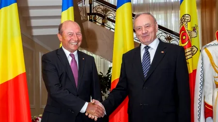 Traian Băsescu le promite basarabenilor „gaz pe săturate