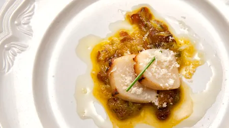 Cum influențează tacâmurile și farfuriile din care mănânci gustul mâncării