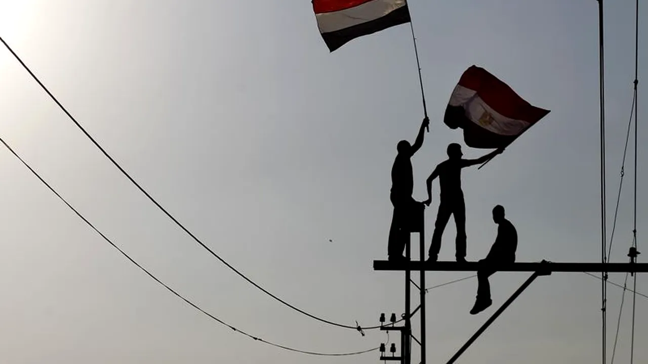 Criza din Egipt. Adly Mansour, șeful Curții Constituționale, a depus jurământul ca președinte interimar