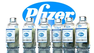 Anomalie. Pandemia nu îi priește producătorului de vaccinuri Pfizer: a raportat distorsionat față de 2019 iar acțiunile îi scad