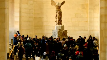 Muzeul Luvru a strâns 1 milion de euro pentru restaurarea statuii Victoria din Samothraki