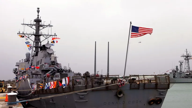 Președintele Traian Băsescu va vizita luni distrugătorul american USS Donald Cook