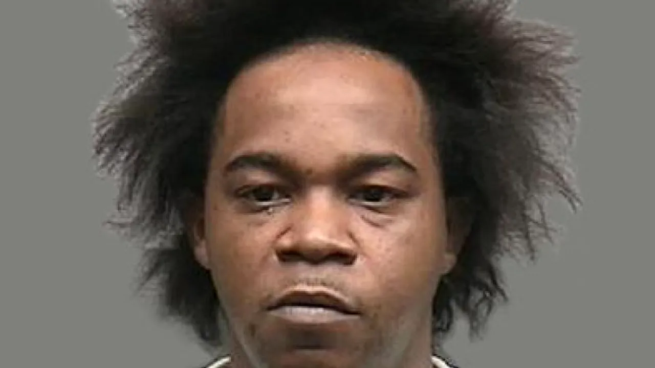 Un suspect a fost inculpat în cazul persoanelor găsite sechestrate la Houston