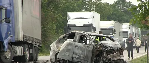 ACCIDENT grav în Bulgaria. Doi români au murit carbonizați după ce mașina în care se aflau a intrat într-un TIR