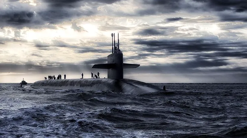 Șeful armatei britanice: „Activitatea submarinelor rusești amenință cablurile subacvatice, vitale pentru sistemele de comunicație din întreaga lume”