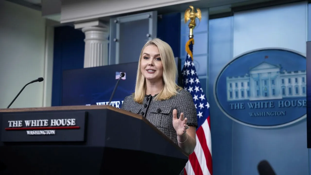 Casa Albă încearcă să justifice tarifele vamale impuse de Trump /Statele Unite avertizează CHINA