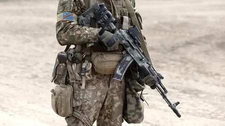 1000 de foști militari români luptă cu rebelii din estul Republicii Democratice CONGO