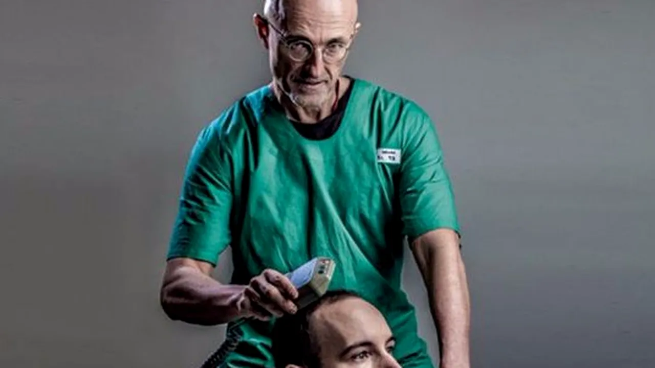 Primul transplant de cap uman a fost realizat într-un mod neașteptat: „Toată lumea a afirmat că este imposibil