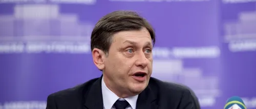Vlad Moisescu și-a dat demisia din funcția de vicepreședinte al PNL. Cum a reacționat Crin Antonescu