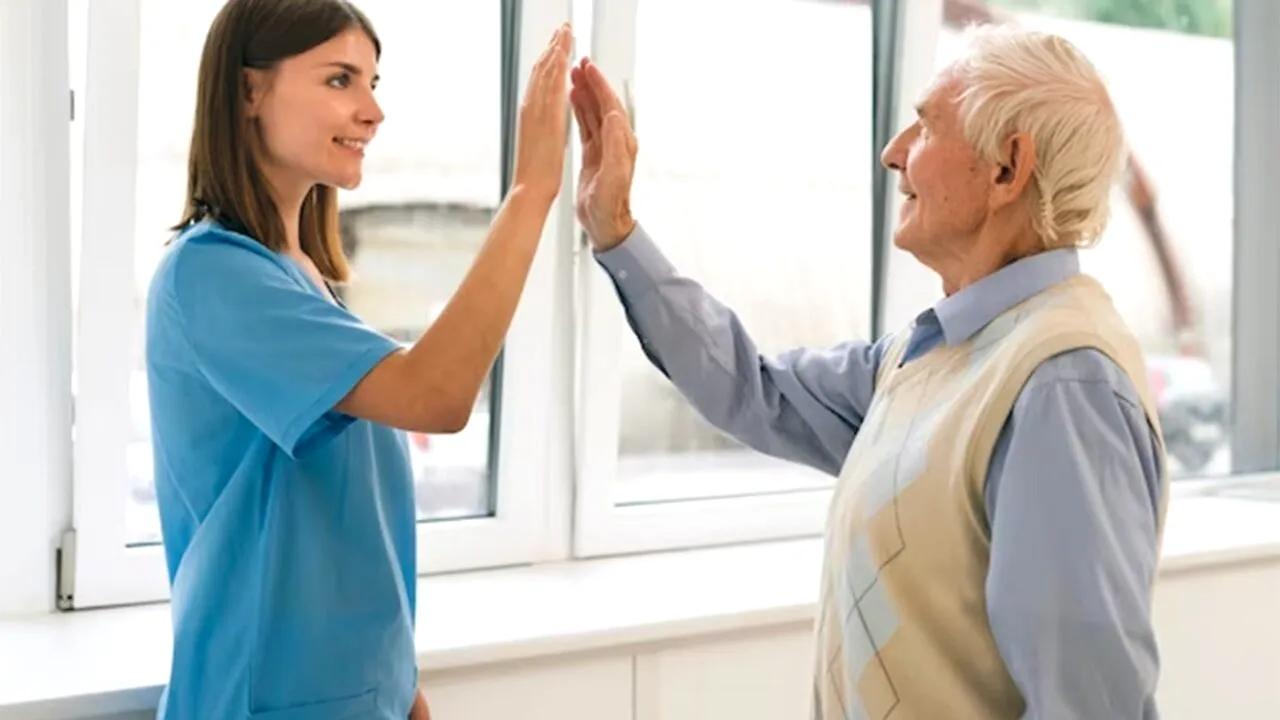 A crezut că a dat LOVITURA, dar s-a înșelat! Ce moștenire a primit o badantă după decesul pensionarului italian de 90 de ani, pe care l-a îngrijit