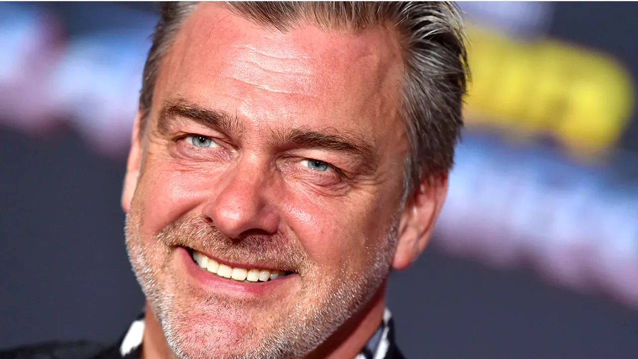 Ray Stevenson îl înlocuiește pe Kevin Spacey în drama „1242: Gateway to the West”