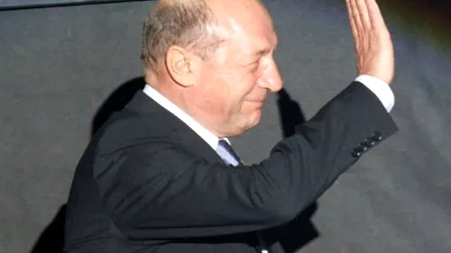 Băsescu rămâne: niciunul dintre cele TREI SCENARII pentru scurtarea mandatului președintelui nu se poate realiza. ANALIZĂ GÂNDUL