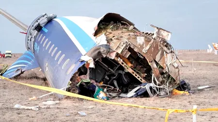 Avion de pasageri, PRĂBUȘIT în Kazahstan. Ce s-a întâmplat cu câteva minute înainte de producerea accidentului