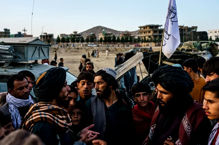 Afganistan: Fratele fostului președinte a jurat loialitate talibanilor | VIDEO