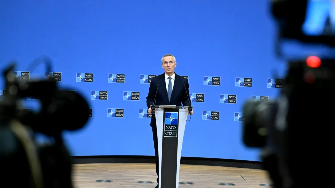 Stoltenberg cere prelungirea armistițiului dintre Israel și Hamas / Lumea trece prin ”cea mai periculoasă” perioadă din ultimele decenii