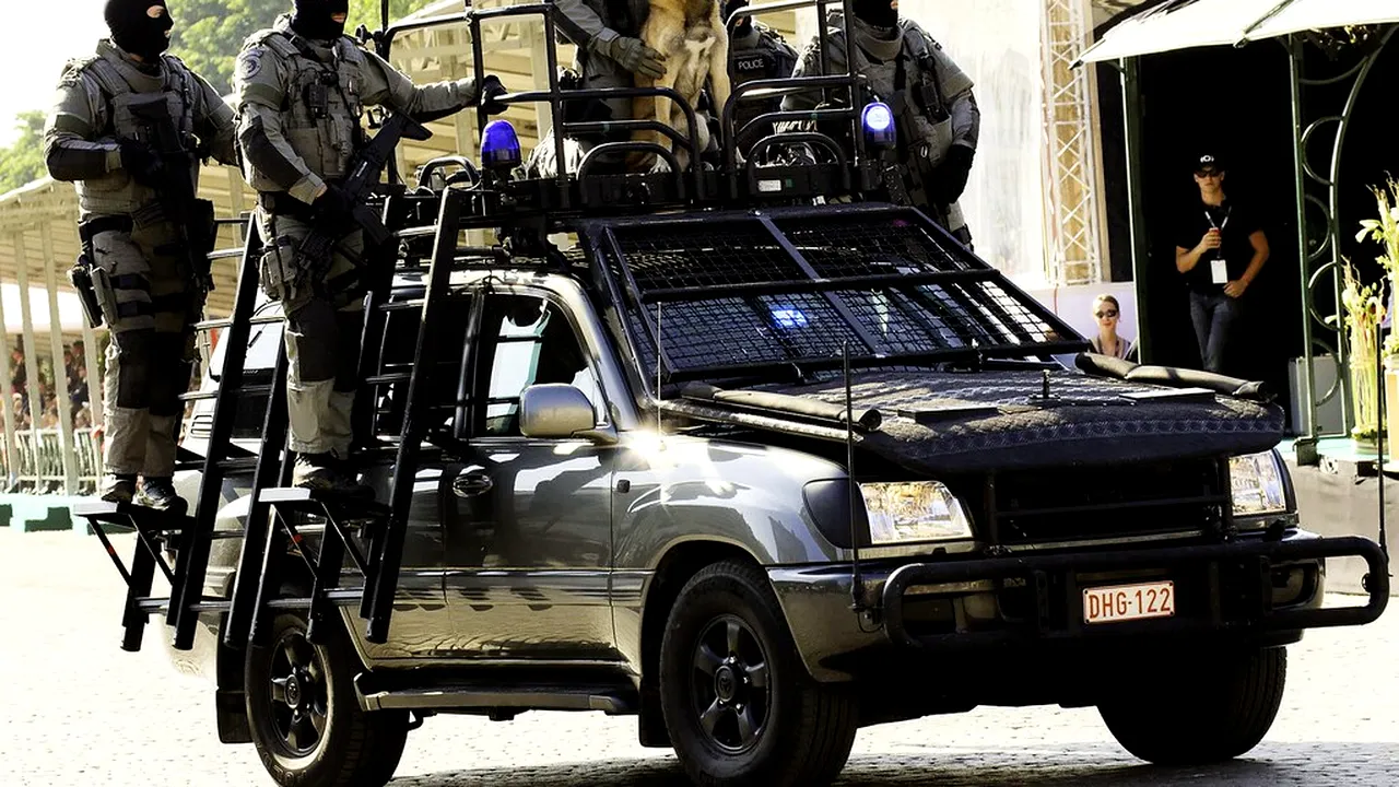 Captură de o tonă de tutun de contrabandă! Mega-razie a Poliției în tot sudul României!