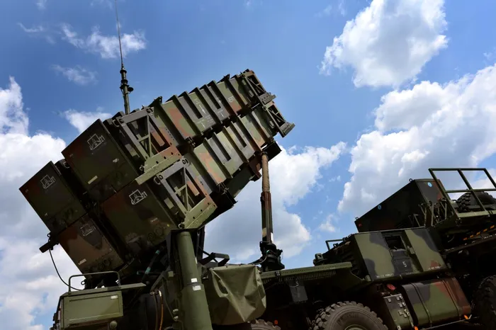 România este îndemnată să doneze singurul sistem operațional Patriot către Ucraina pentru a crește șansele Kievului de a rezista unei noi ofensive rusești. Sursa Foto - Shutterstock 