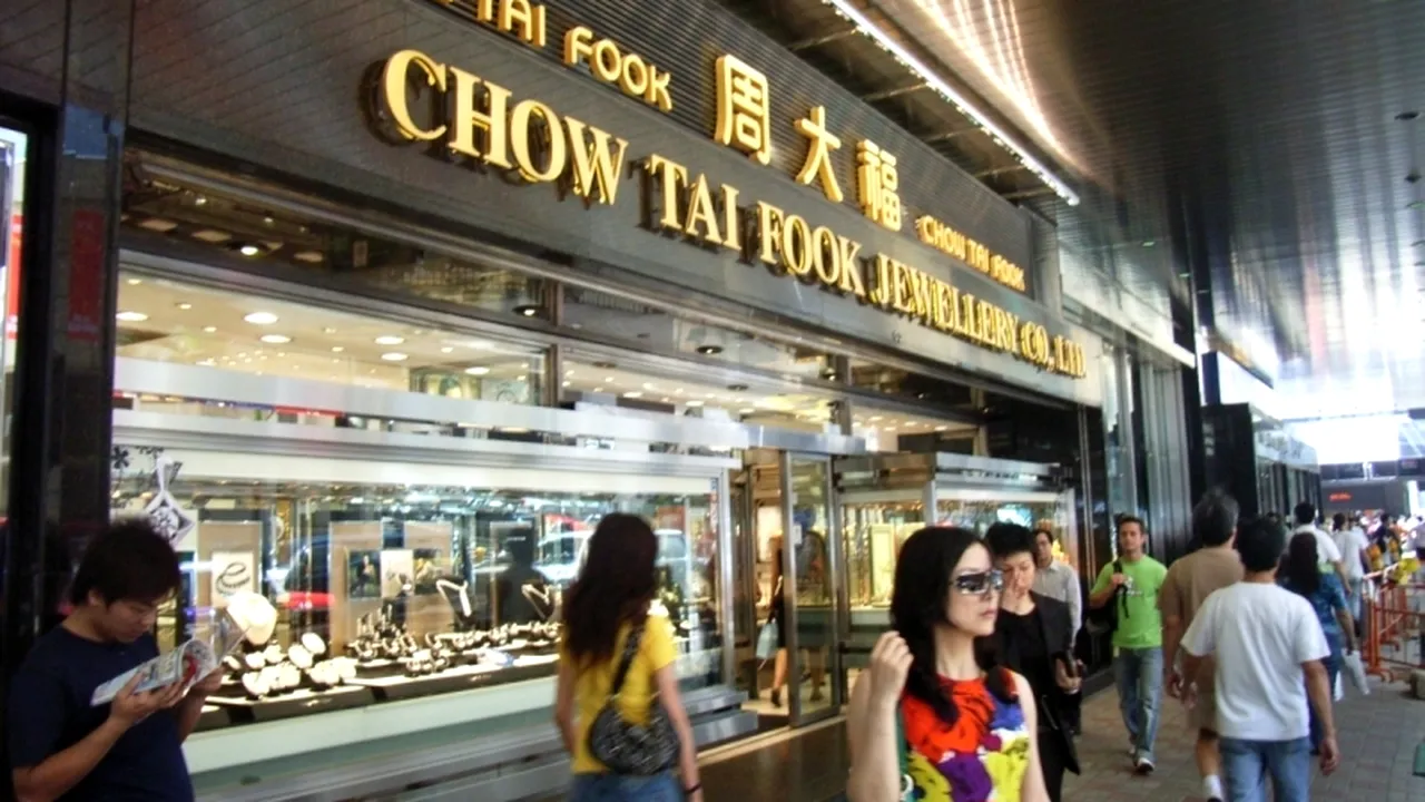 Chinezii nu mai au curaj să poarte ceasuri elvețiene de lux, din cauza unei campanii anticorupție